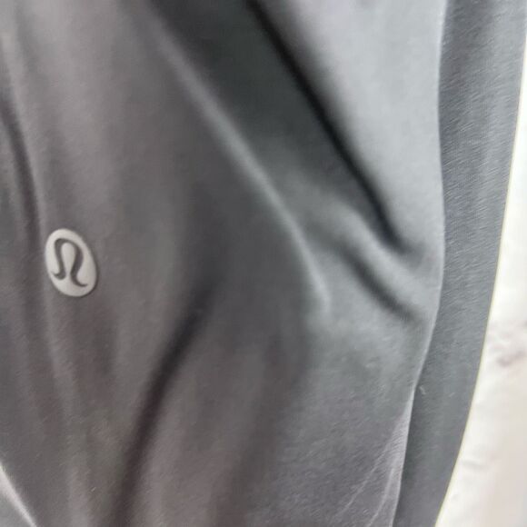 Lululemon Black High Rise Joggers Size 6 • Stretch Travel Athleisure Pants - Picture 4 of 7
